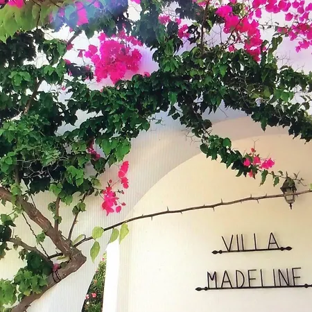 Вілла Madeline *